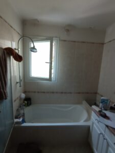 salle de bain avant travaux